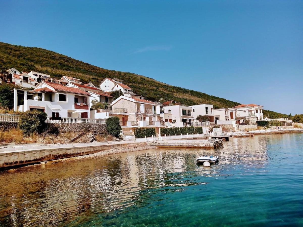 Apartments Obradovic Krasići エクステリア 写真