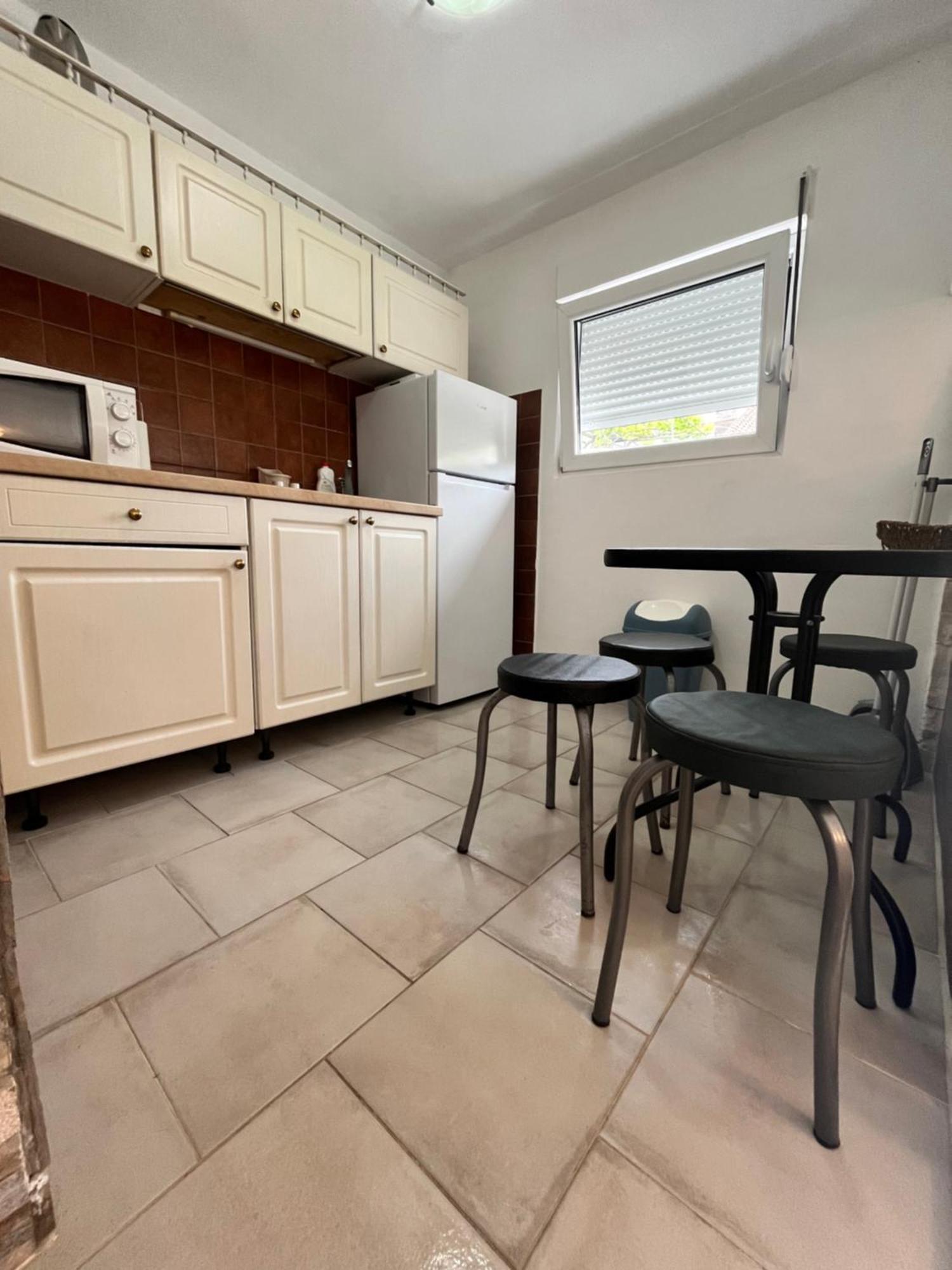 Apartments Obradovic Krasići 部屋 写真
